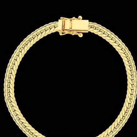 Pulseira de ouro de malha fita, com fecho caixa
